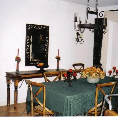 Pensjonat Quinta Do Cabouco